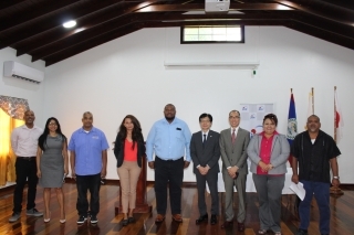 Handing-Over Ceremony of Books for Japanese Studies from JICA to the University of Belize
