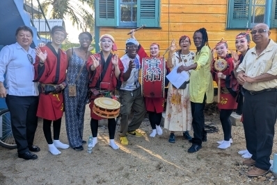 山倉大使、寶船メンバー、ペン・カヤタノ氏、イングリッド・カヤタノ氏、ジオヴァニ・ピネロ氏(国立文化財機構)他