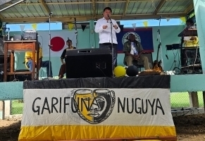 Ambassador Yamakura making an opening remark at the Roots and Culture Show